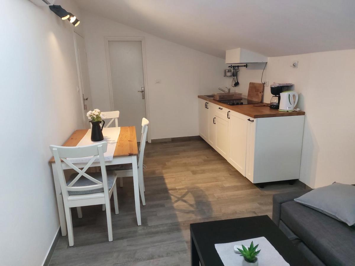 Apartmani Popovic Poreč Extérieur photo