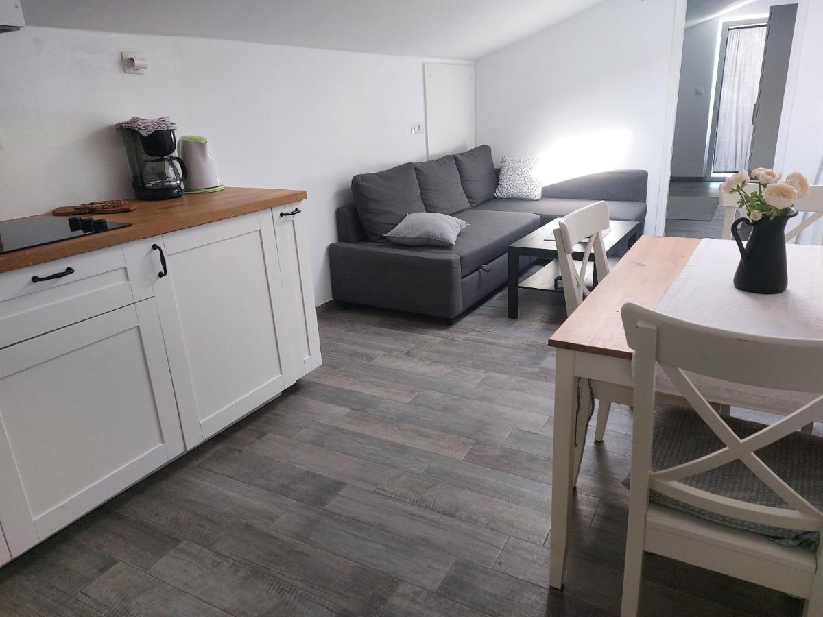 Apartmani Popovic Poreč Extérieur photo